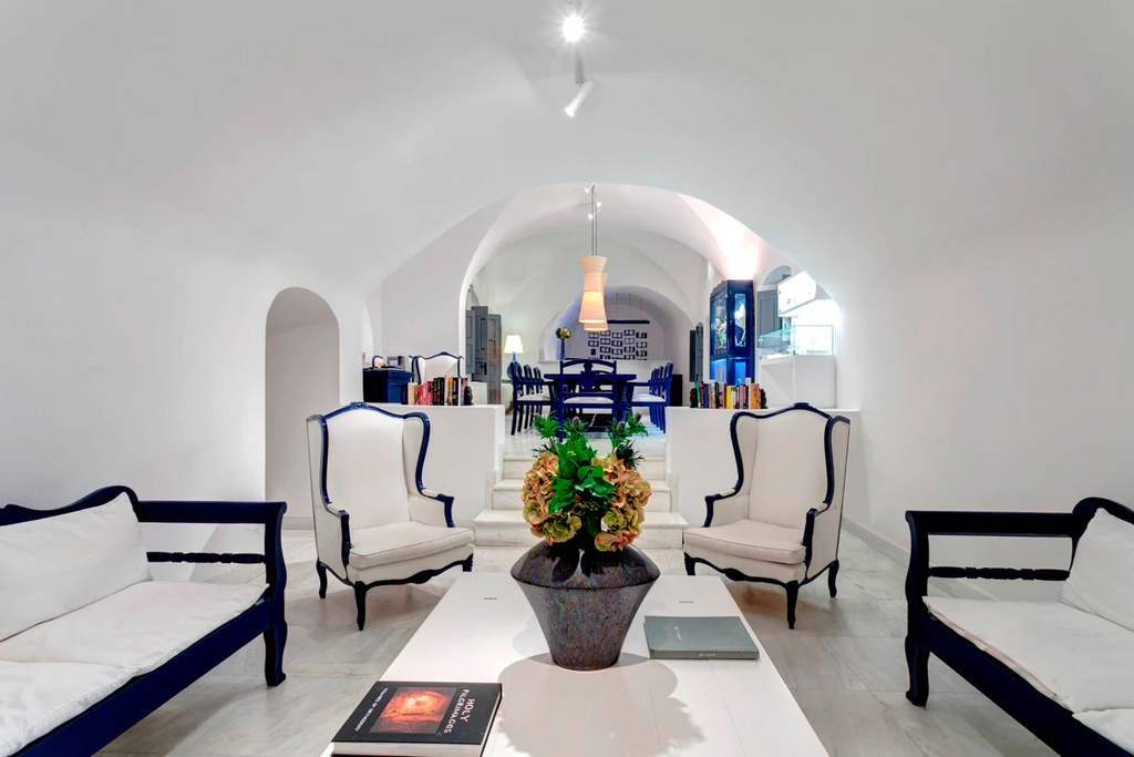 Vedema a Luxury Collection Resort Santorini
