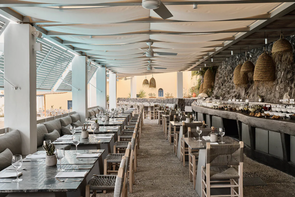 Vedema a Luxury Collection Resort Santorini