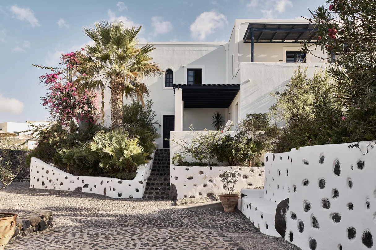 Vedema a Luxury Collection Resort Santorini
