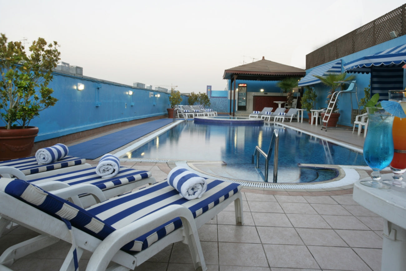 Dubai Metropolitan Hotel