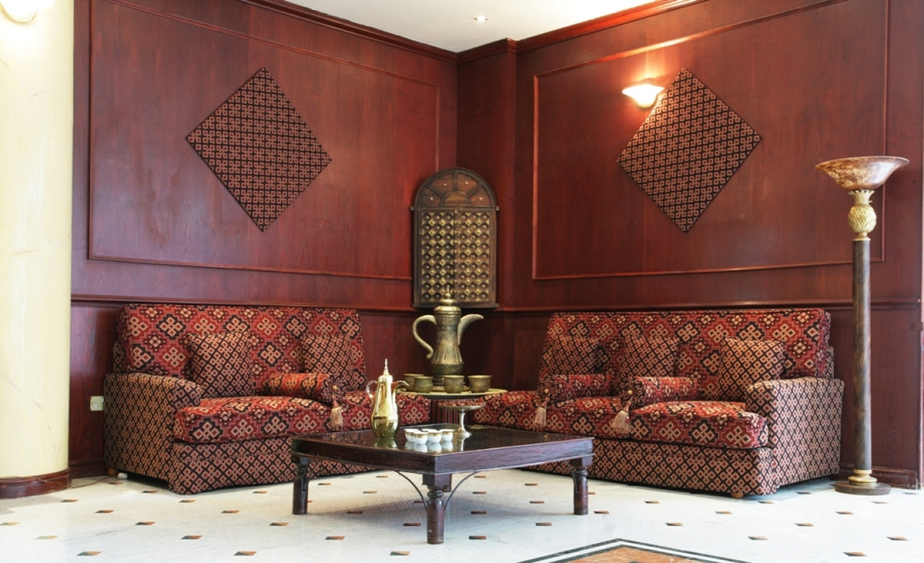 Dubai Metropolitan Hotel