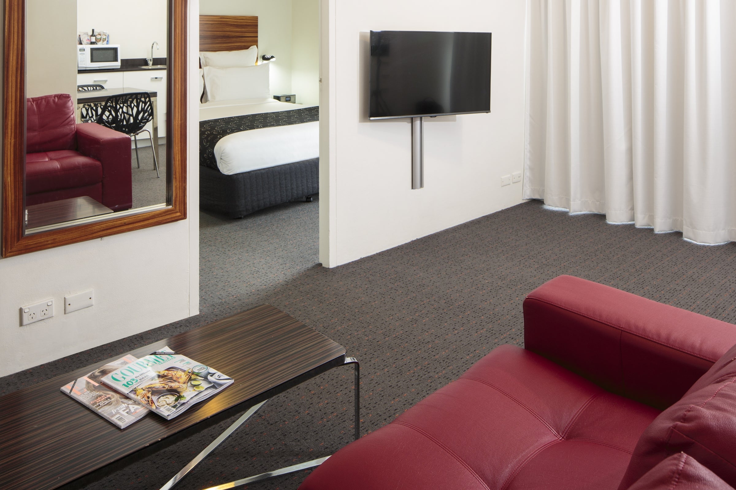 Deluxe Bedroom Suite