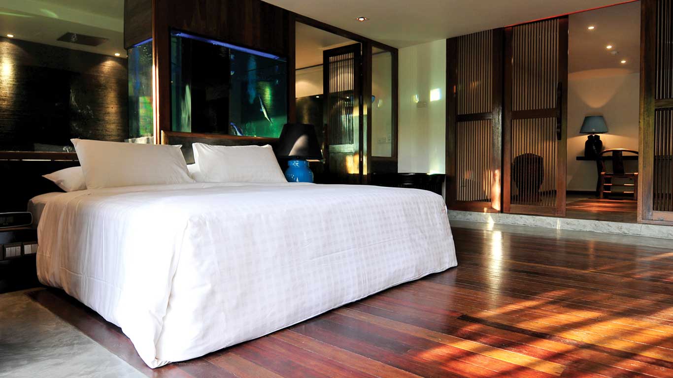 Luxe Crib