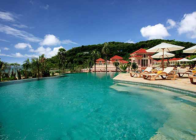 Centara Grand Beach Resort Phuket : RIPPLES