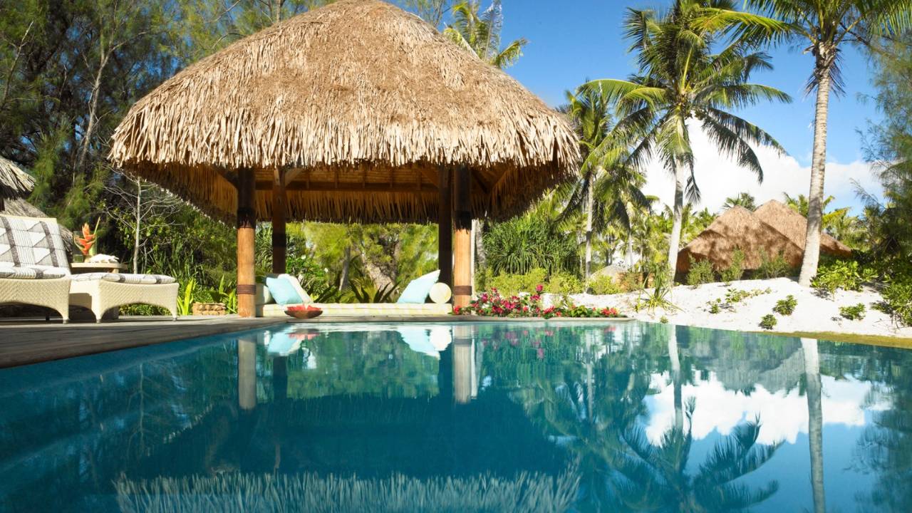 Two-Bedroom Deluxe Beachfront Villa Estate