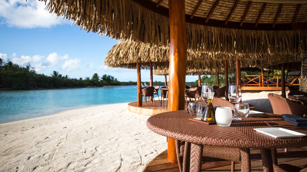 Fare Hoa Beach Bar & Grill