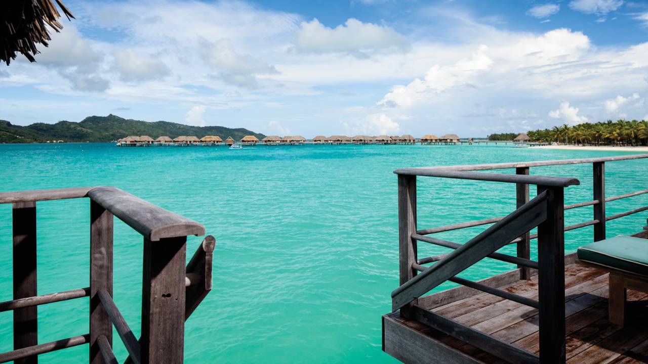 One Bedroom Lagoon-View Overwater Bungalow Suite