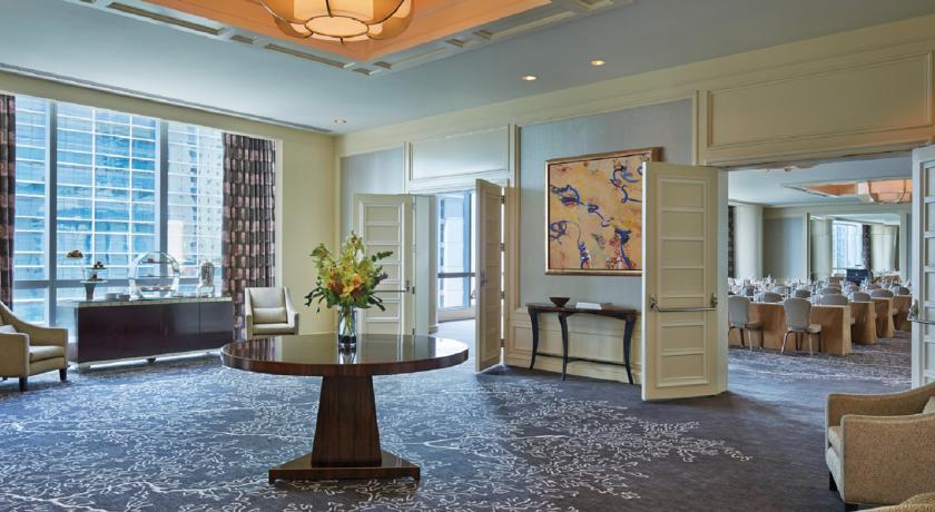 Four Seasons Hotel Miami