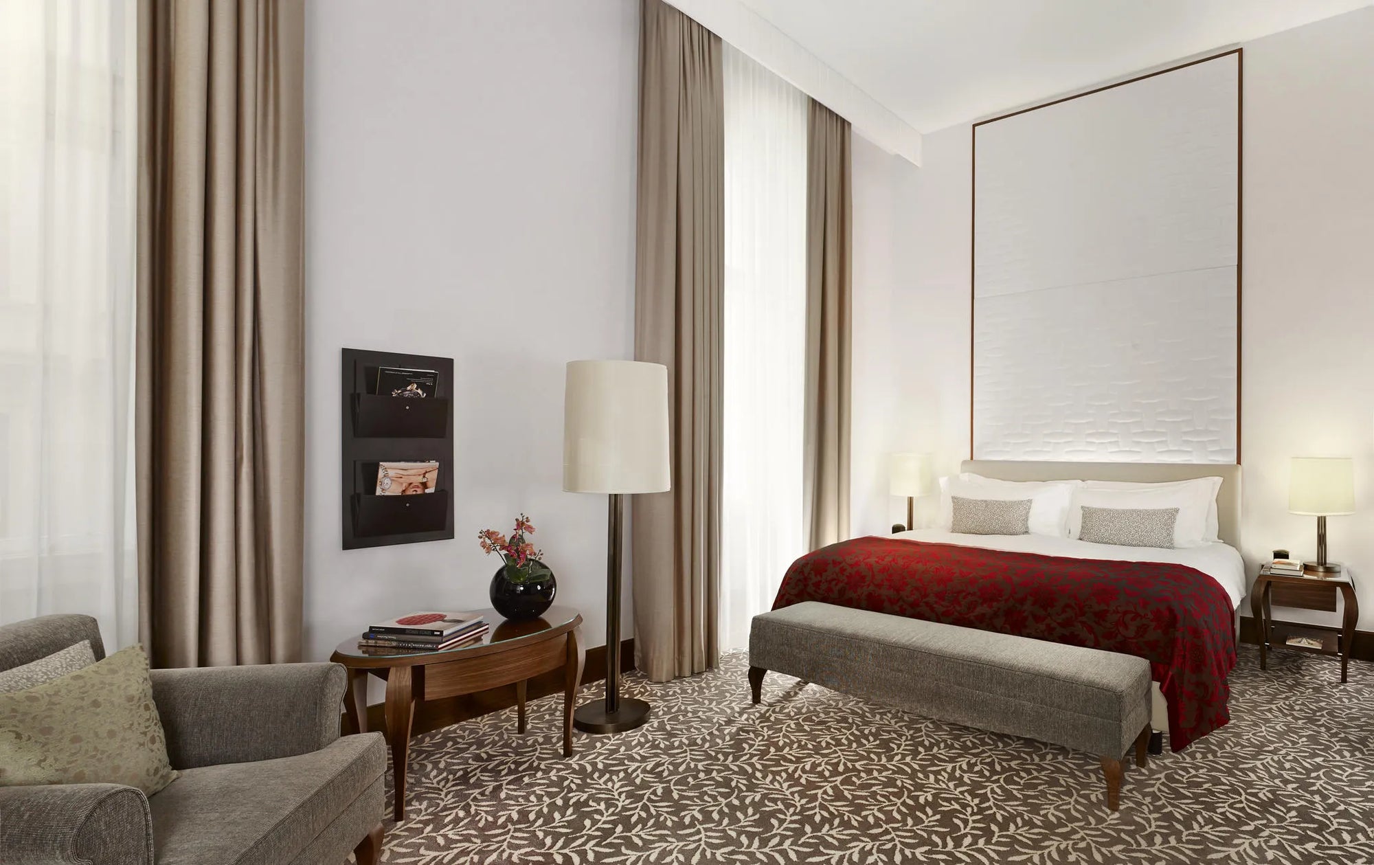 Room gallery image 1.