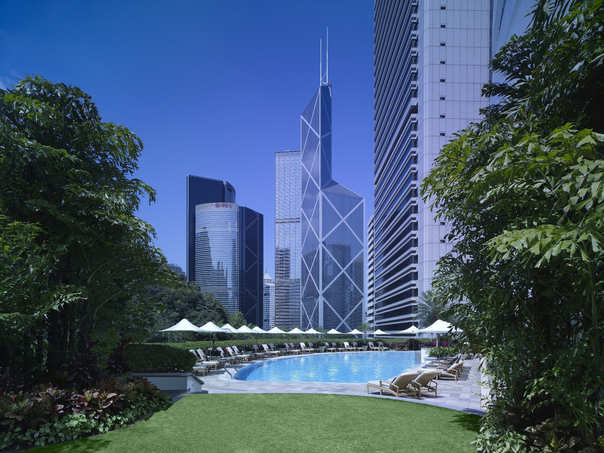 Island Shangri-La Hong Kong