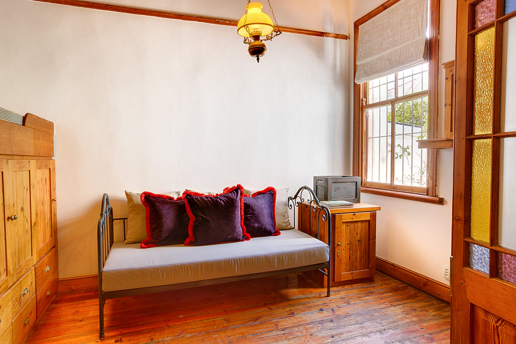 Albert Cottage - Study