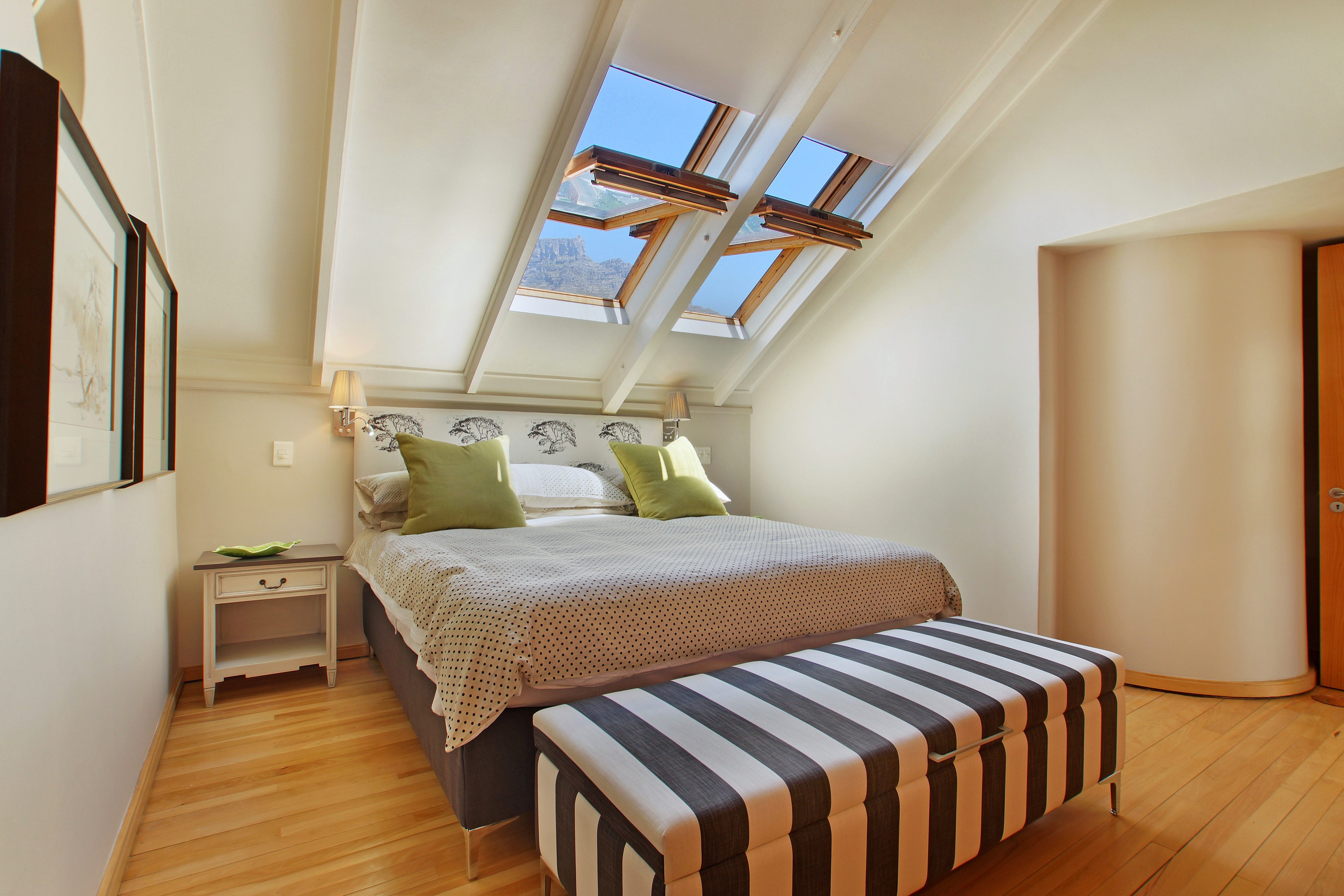Palmkloof Penthouse - Bedroom 1