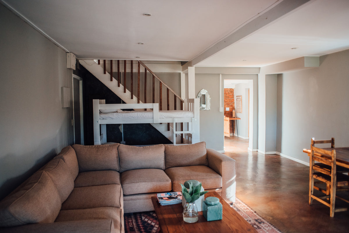 Sabrage Guesthouse
