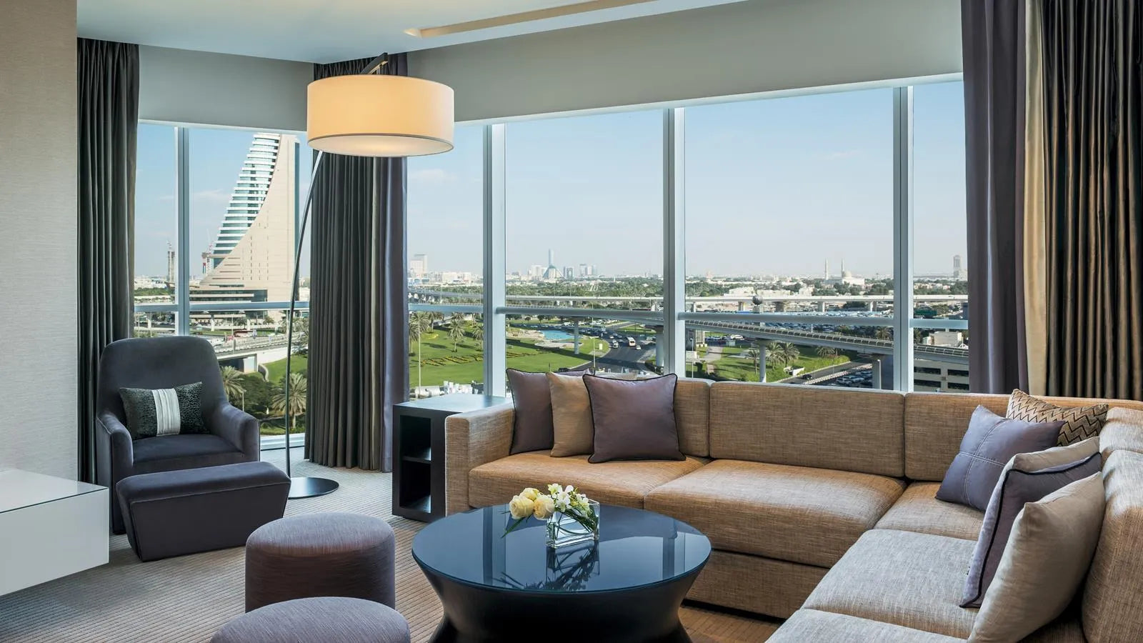 Sheraton Grand Hotel, Dubai, United Arab Emirates gallery image 9.