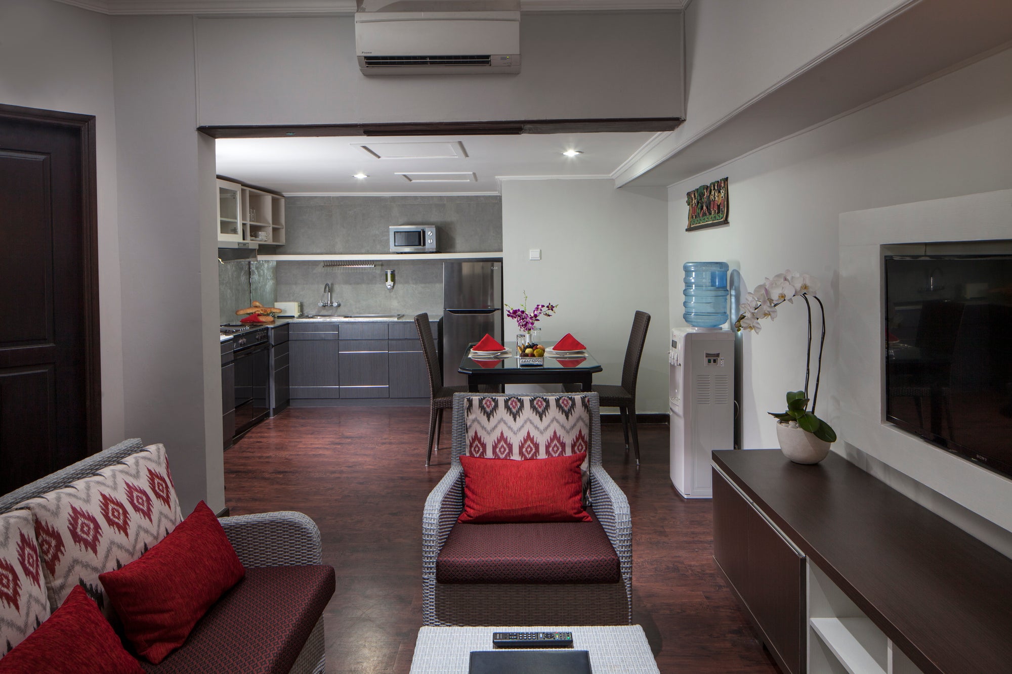 1 Bedroom Suites