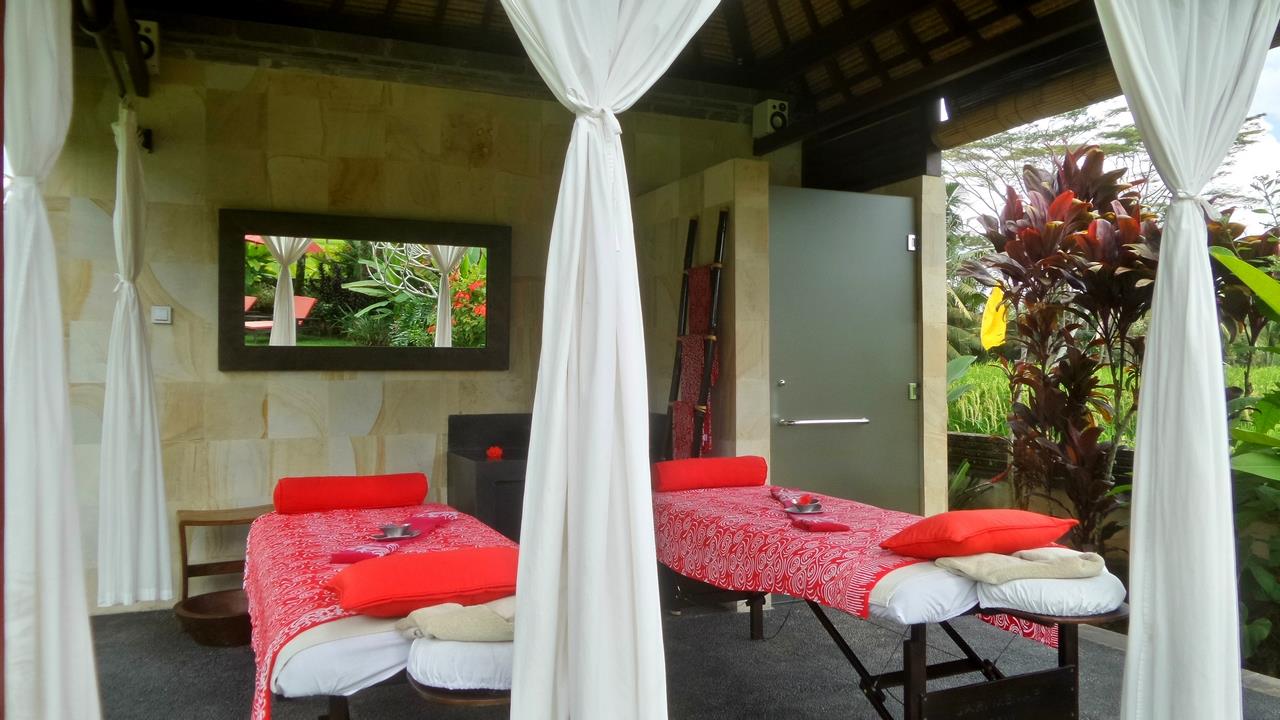 Rouge Bali Lounge Bar Villas & Spa