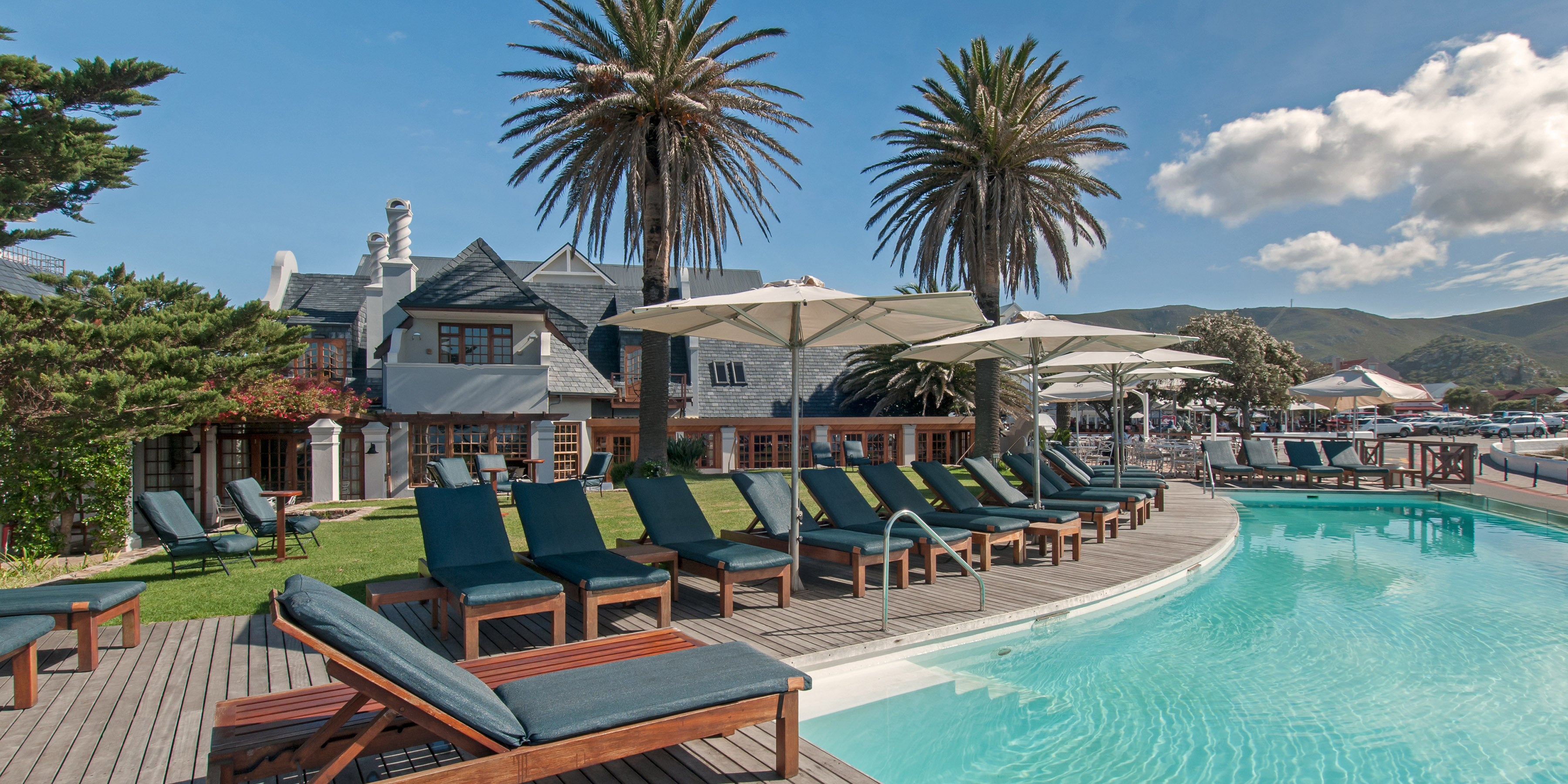 Facilities | Infinity Pool