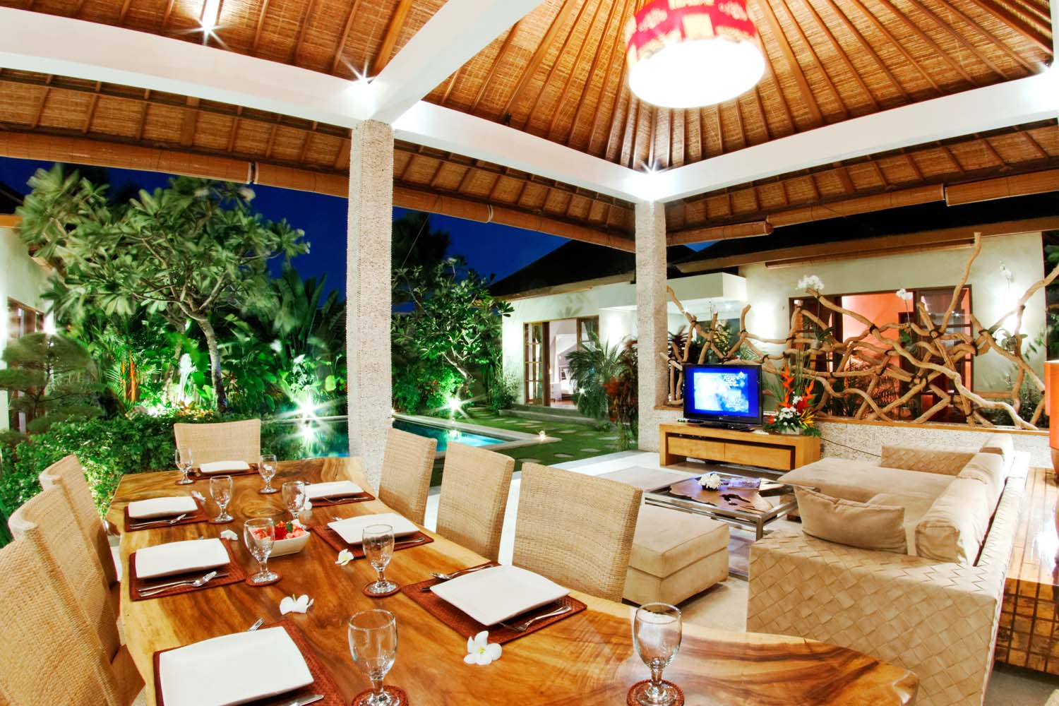 Essence Villas