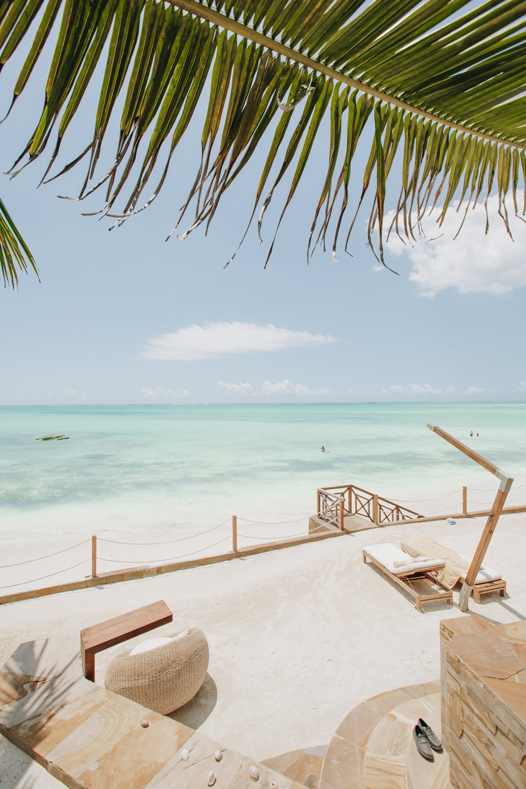 Private beach + ocean view
