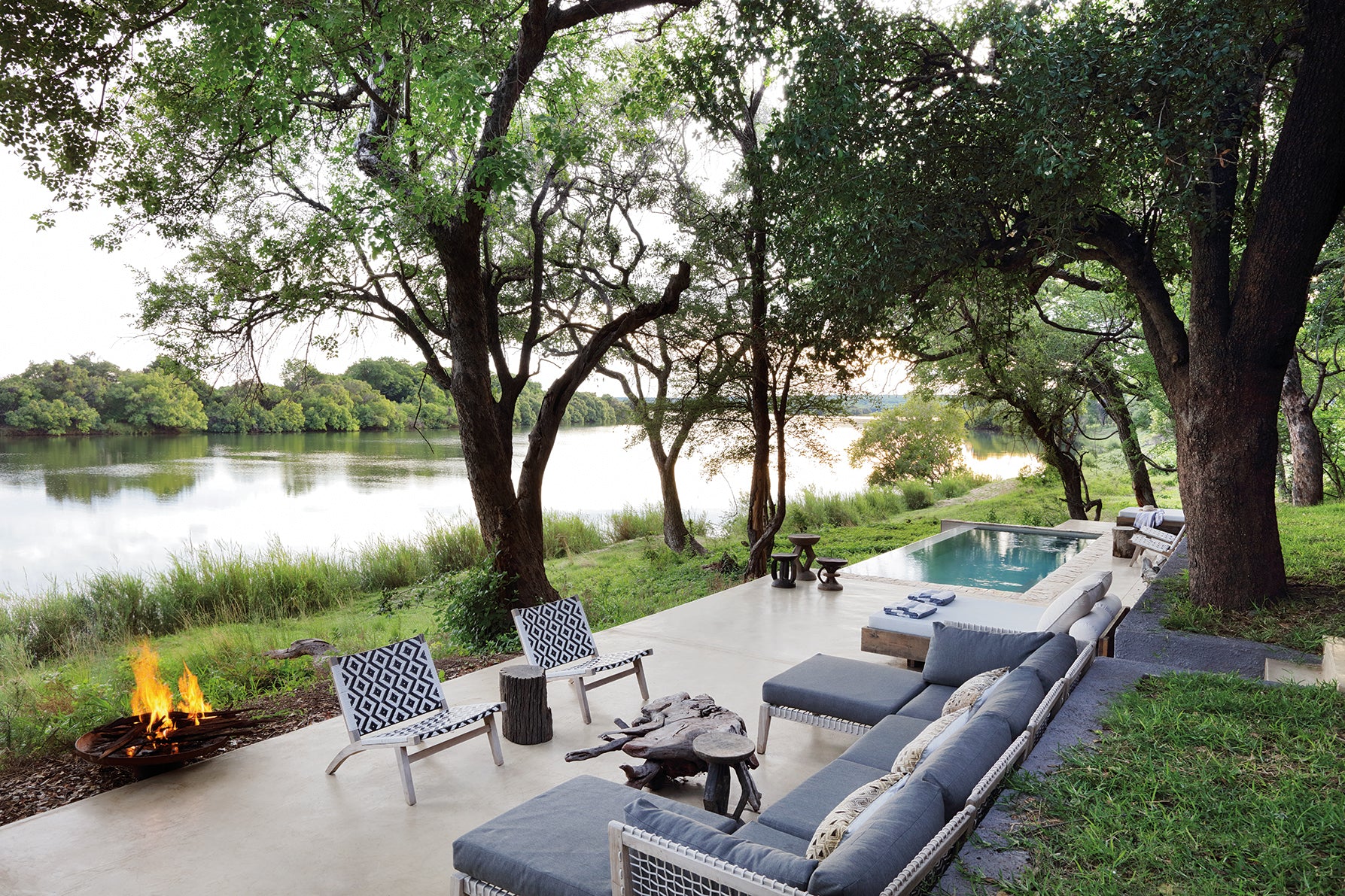 Matetsi River House