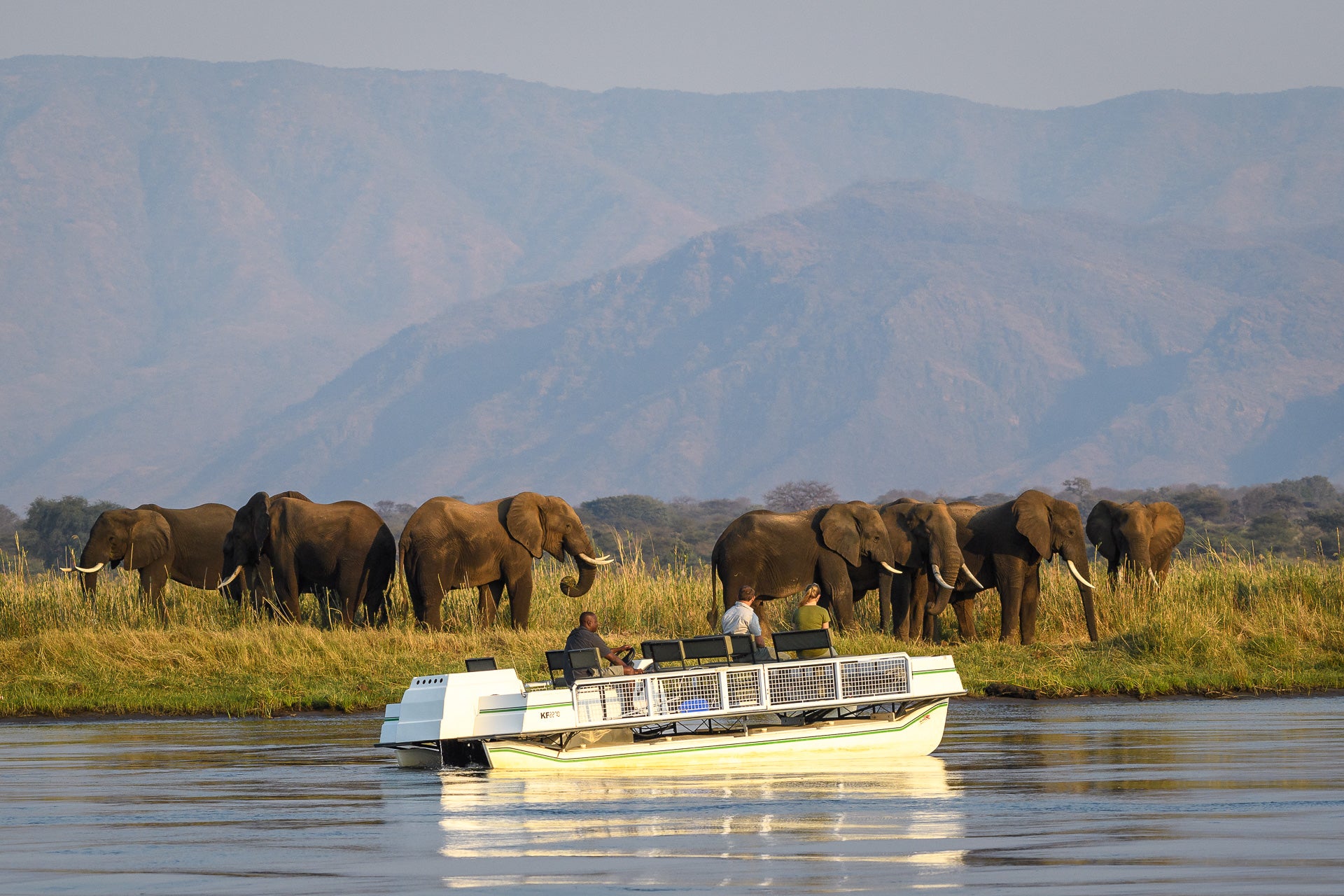 Wilderness Little Ruckomechi – River Cruise *