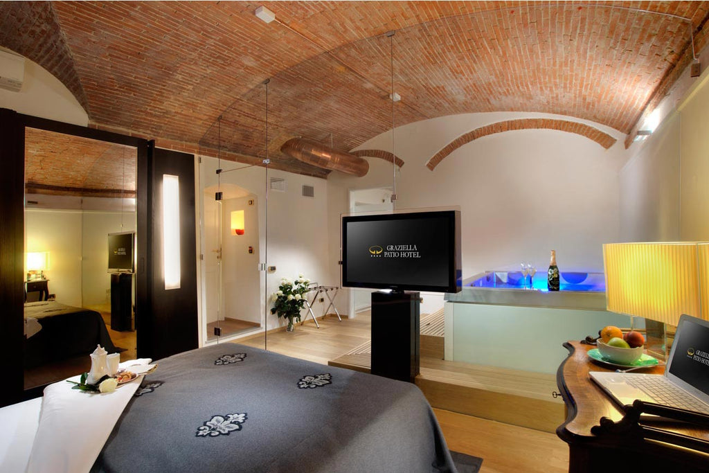 Graziella Patio Hotel