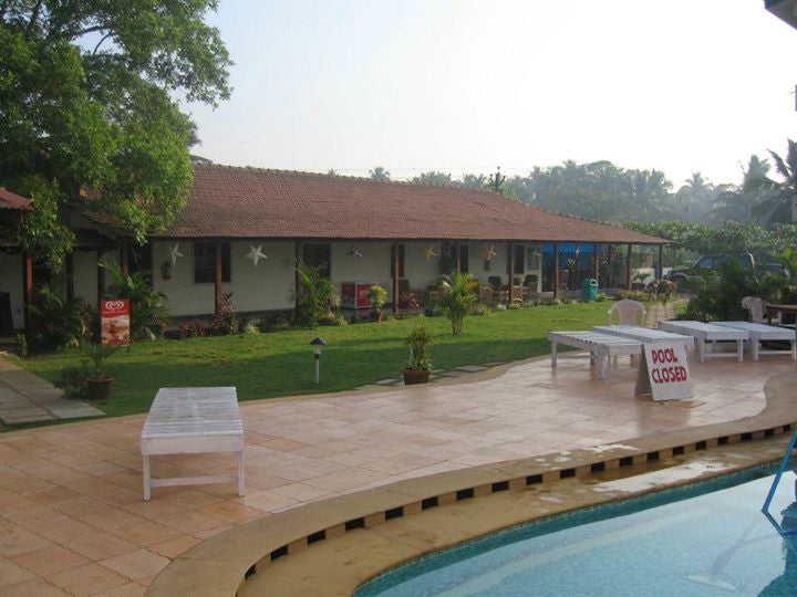 M N Resorts