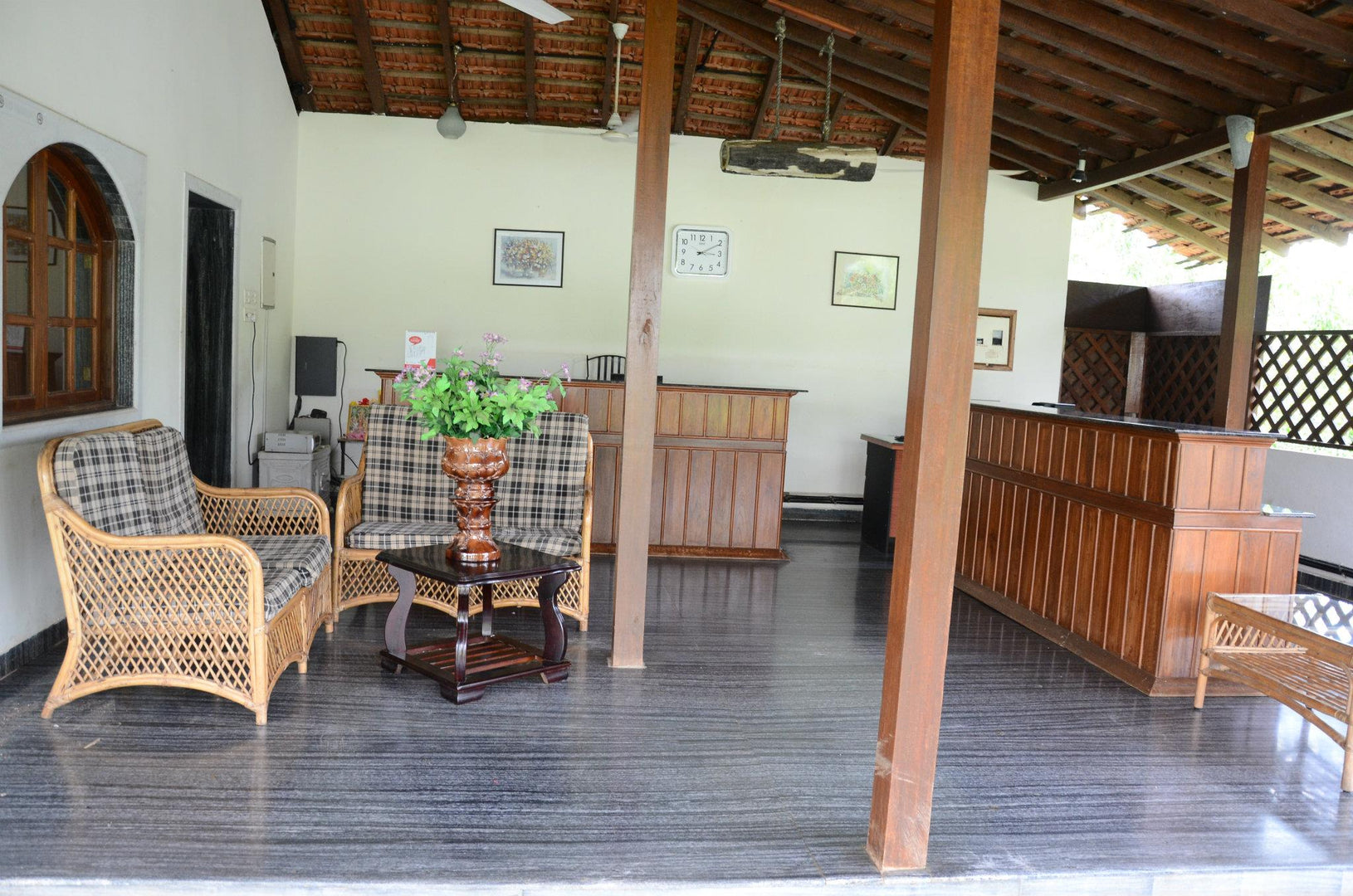 M N Resorts
