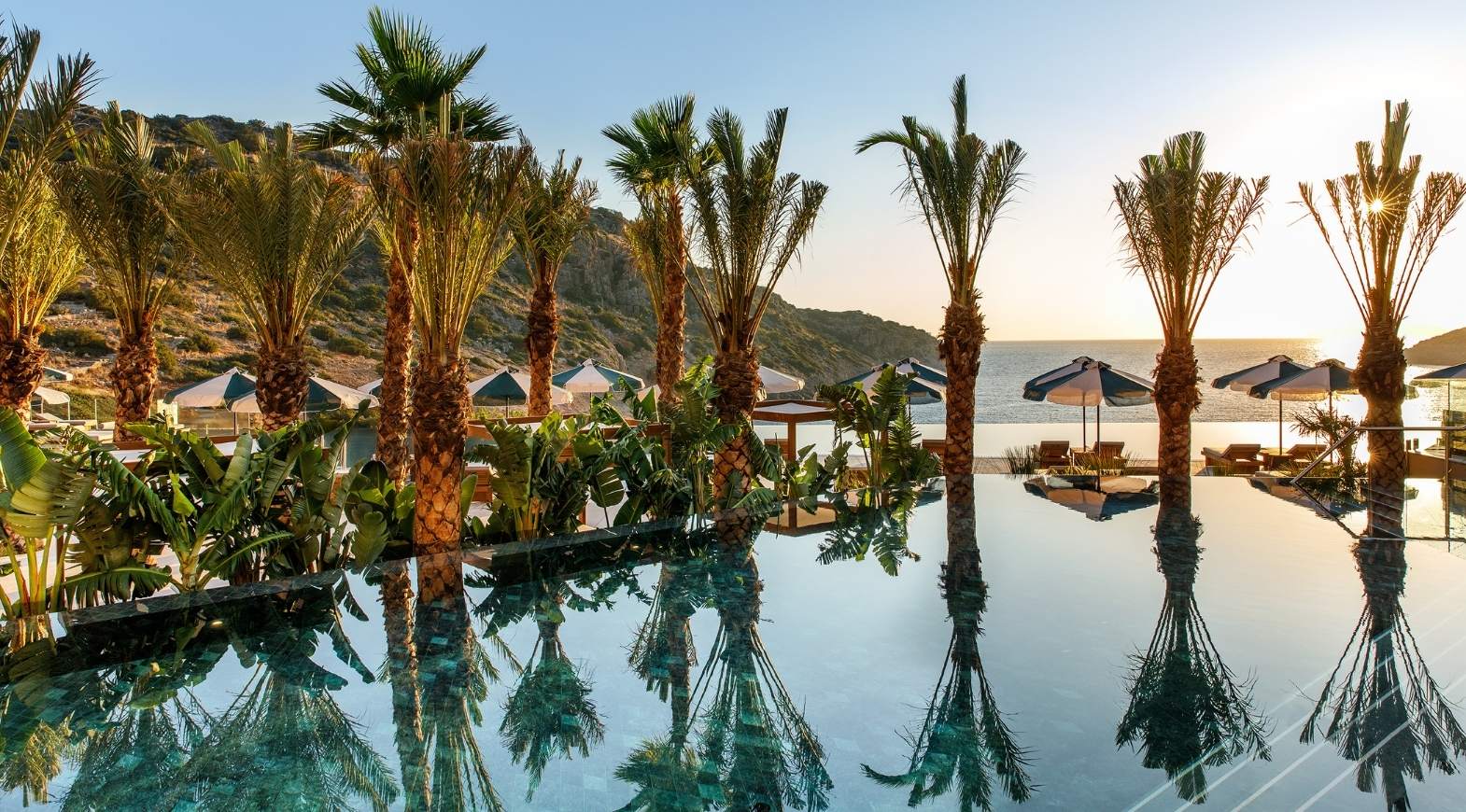 Daios Cove Luxury Resort & Villas