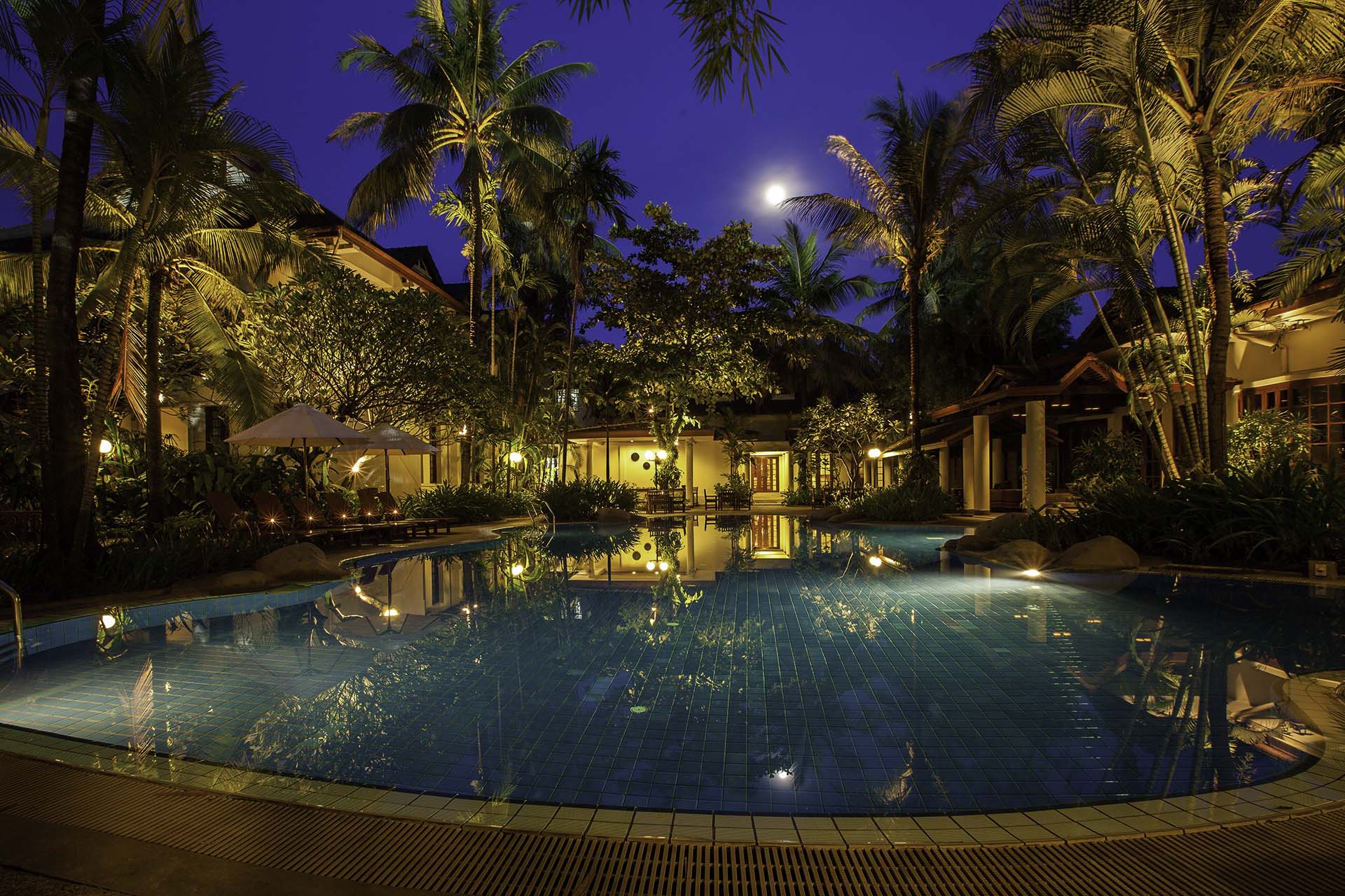 Settha Palace Hotel