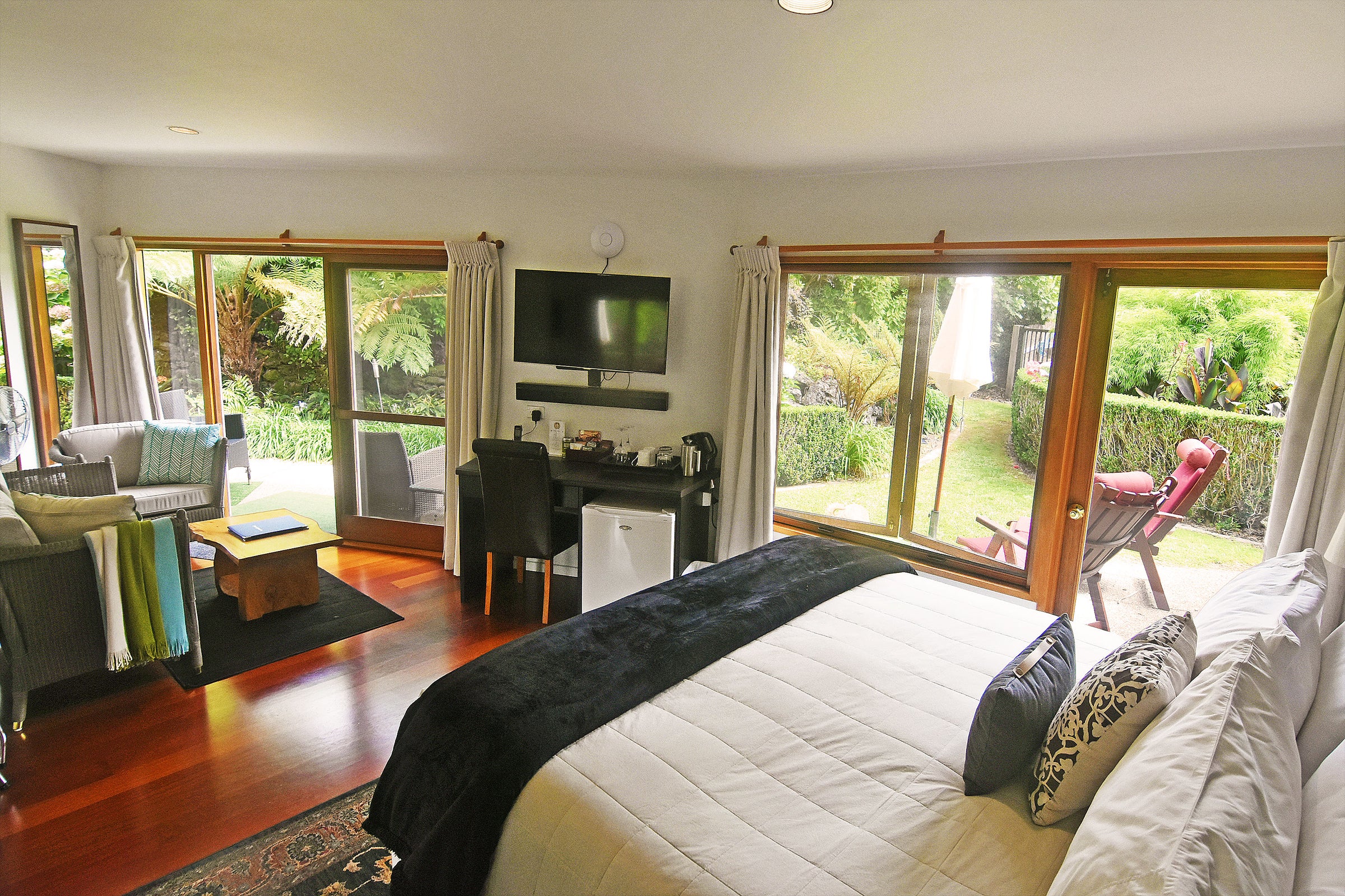 Deluxe Suite