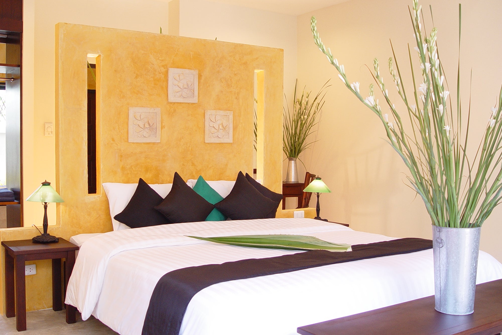 The Old Phuket Karon Beach Resort : Private Jacuzzi