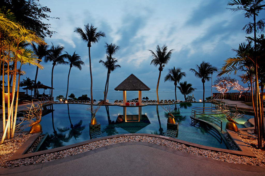 Beachfront Pool