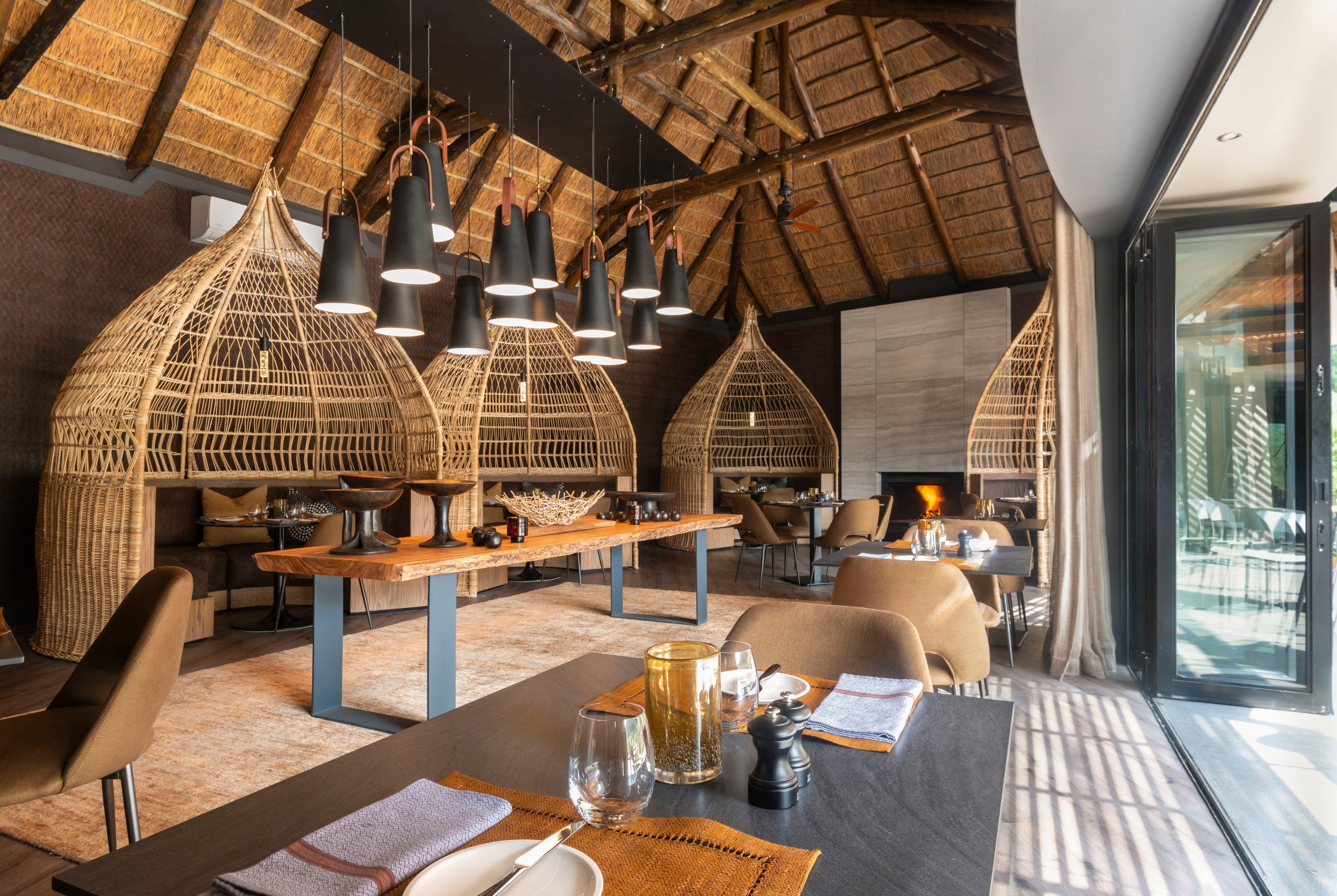Eagles Crag on Shamwari Private Game Reserve
