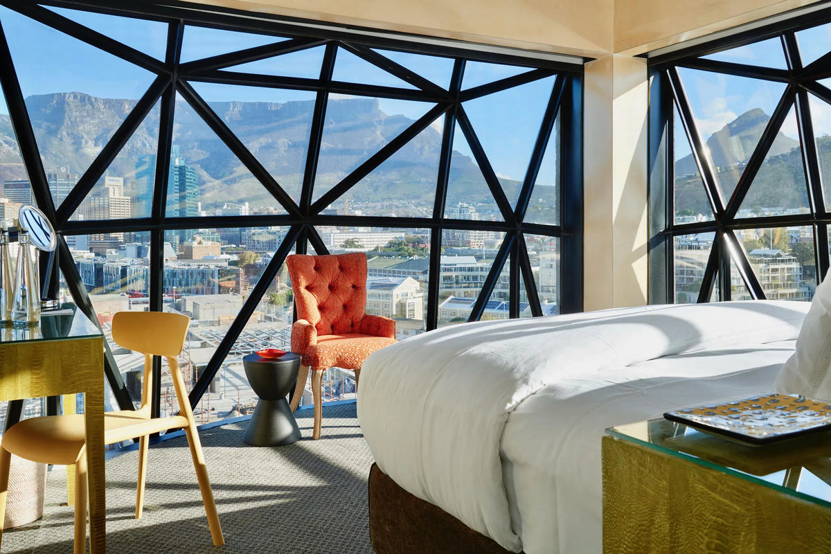 Room gallery image 3.