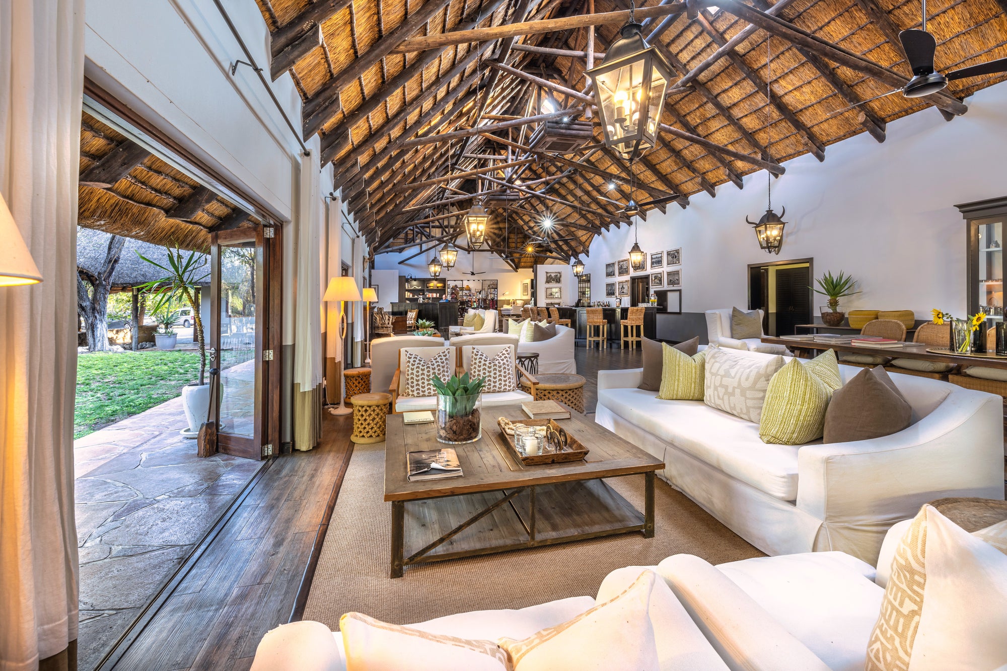 Mushara Lodge - Restaurant, Lapa, Veranda
