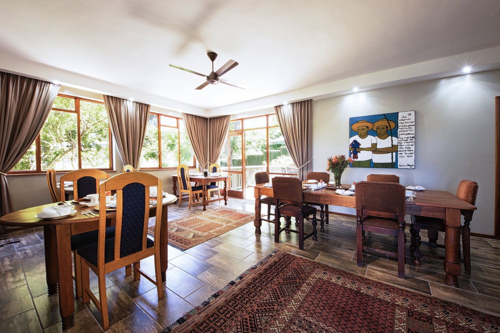 Breakfast Room