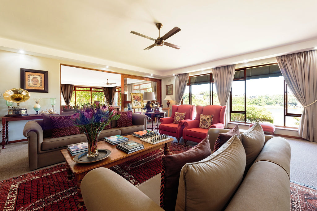 Guest Lounge