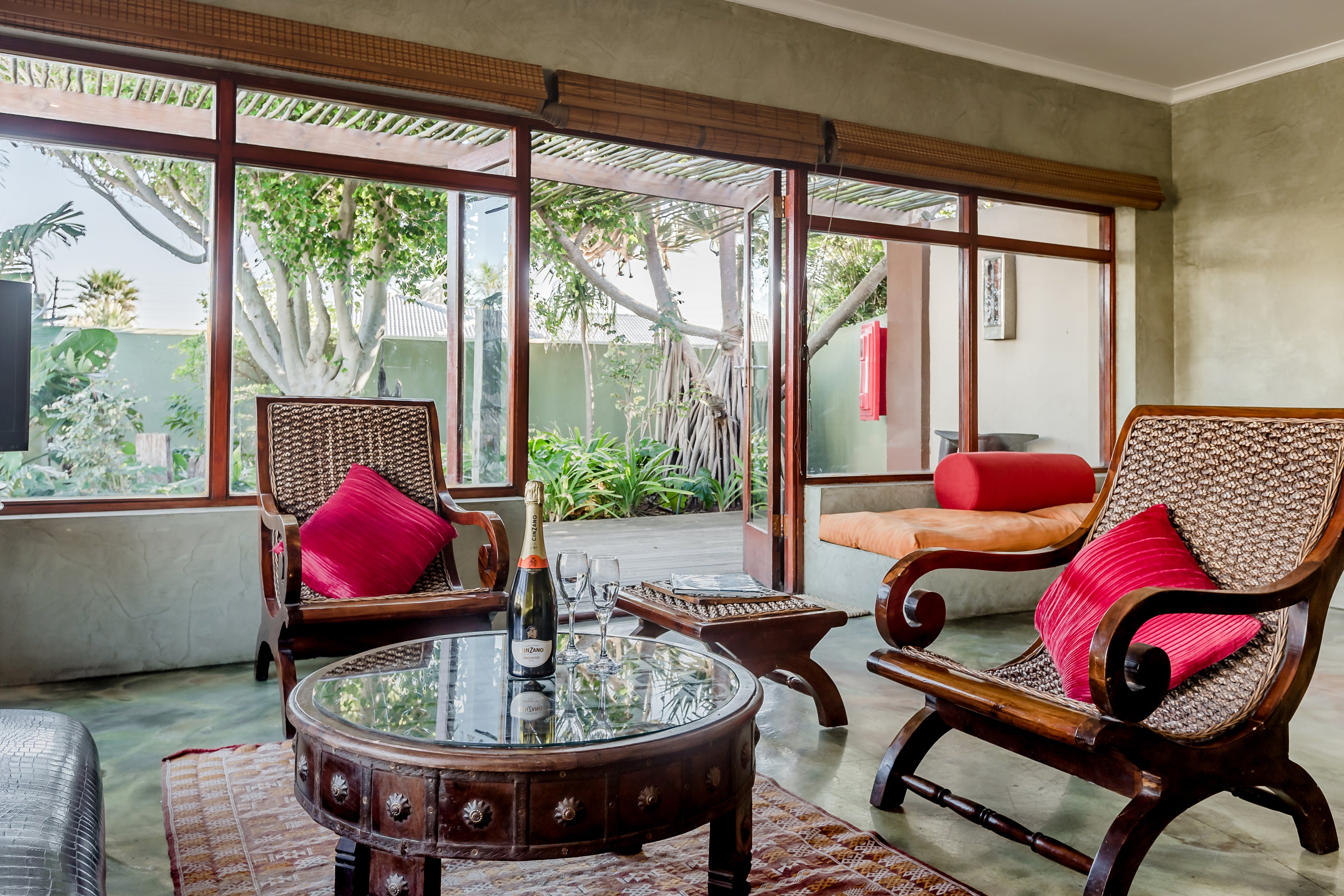Singa Lodge - Room Lounge