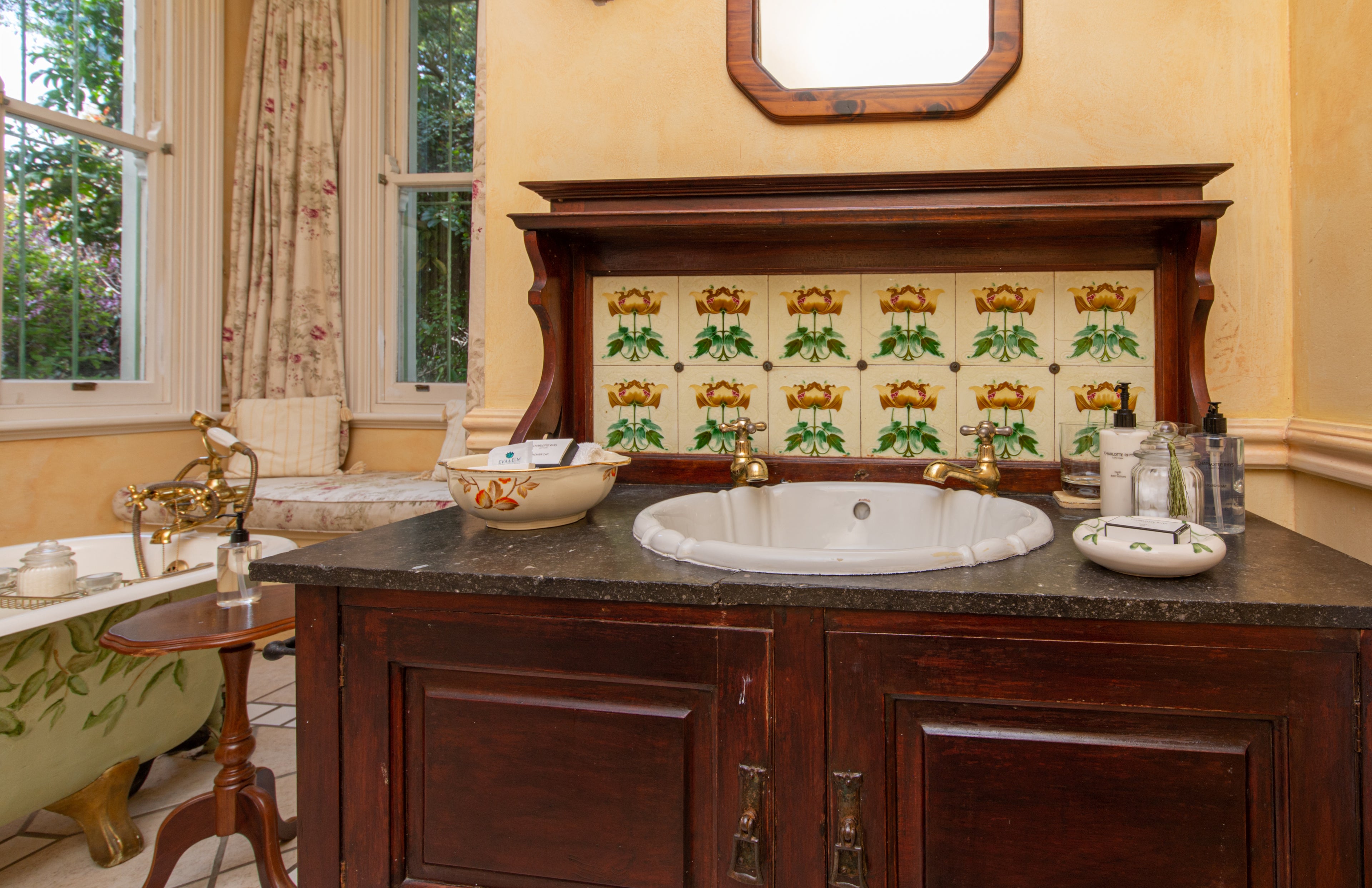 Court Bathroom