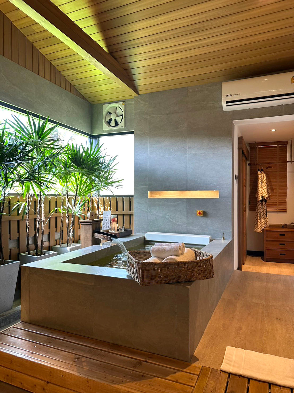  8LEMENTS SPA