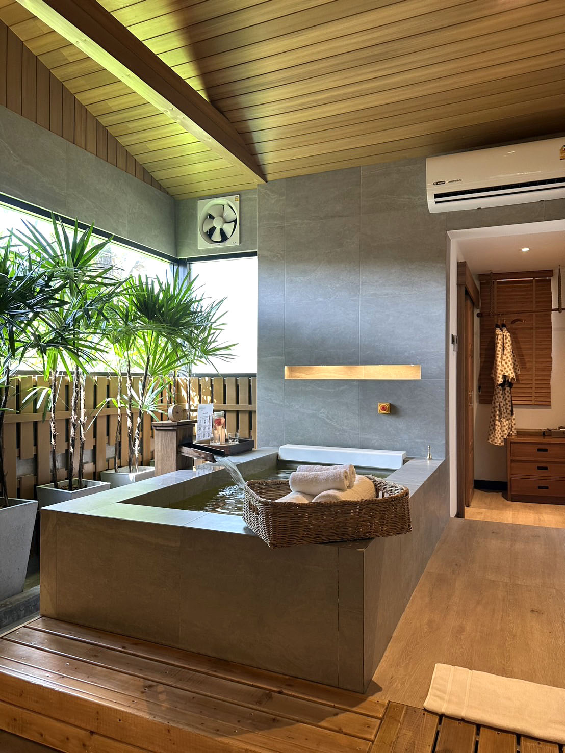  8LEMENTS SPA