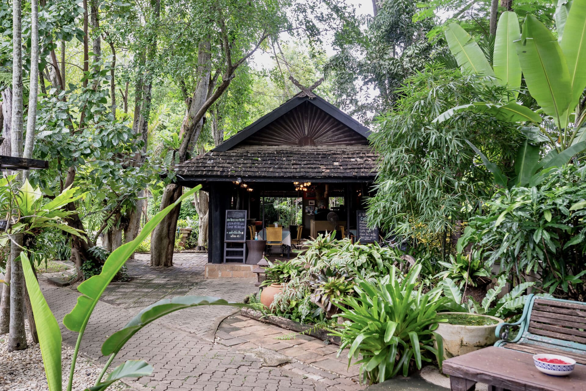 Lampang River Lodge Resort