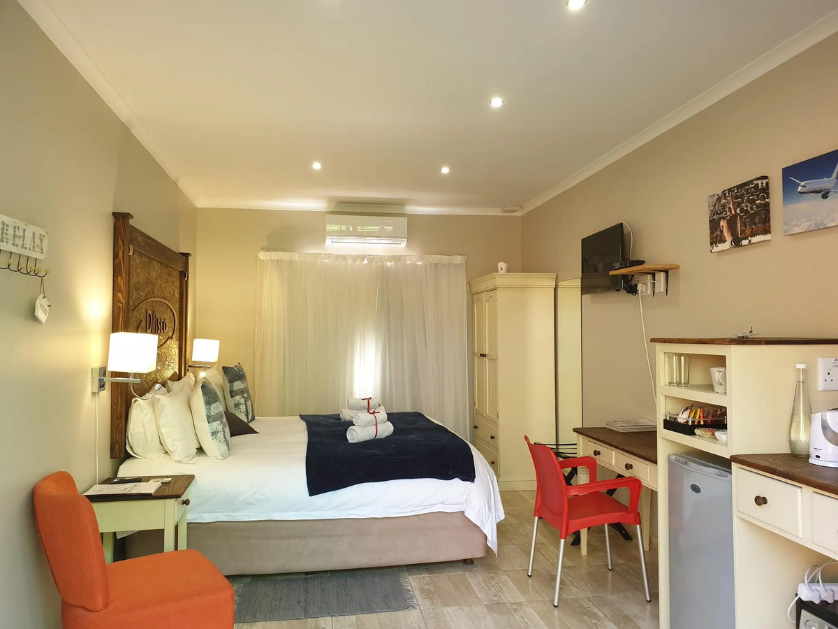 Luxury Room at Dilisca Guesthouse, Cape Town, South Africa.