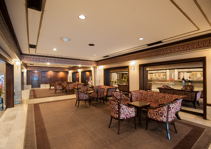 Diamond Plaza Hotel