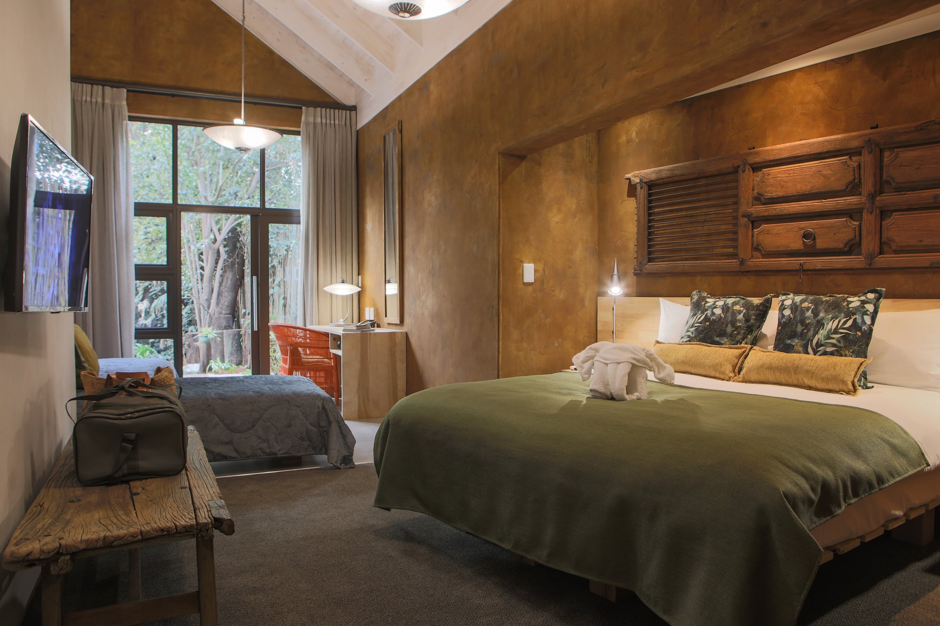 african-rock-hotel-spa-a-boutique-lifestyle-resort