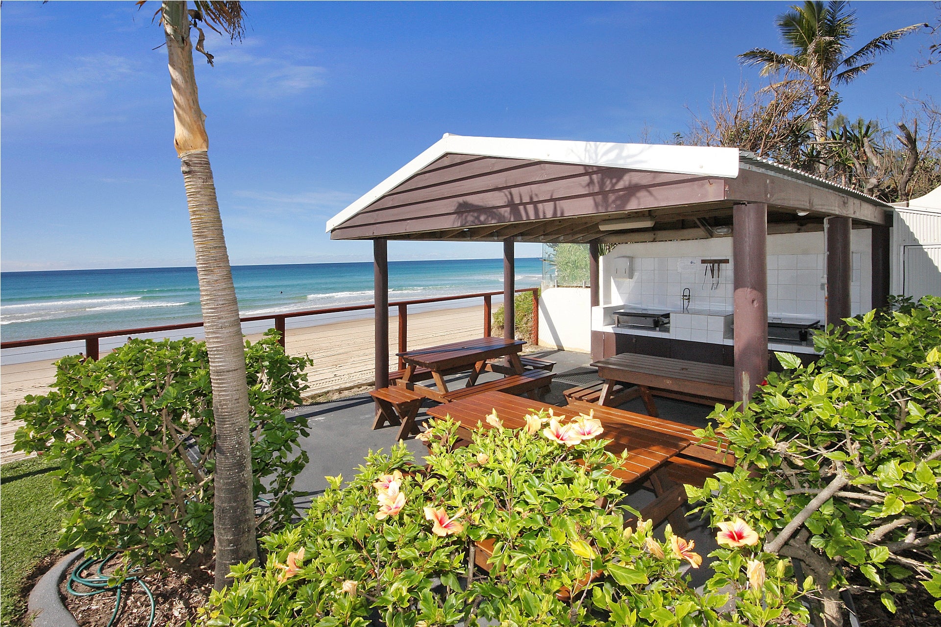 Spindrift on the Beach Apartments