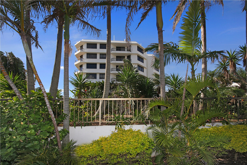 Spindrift on the Beach Apartments