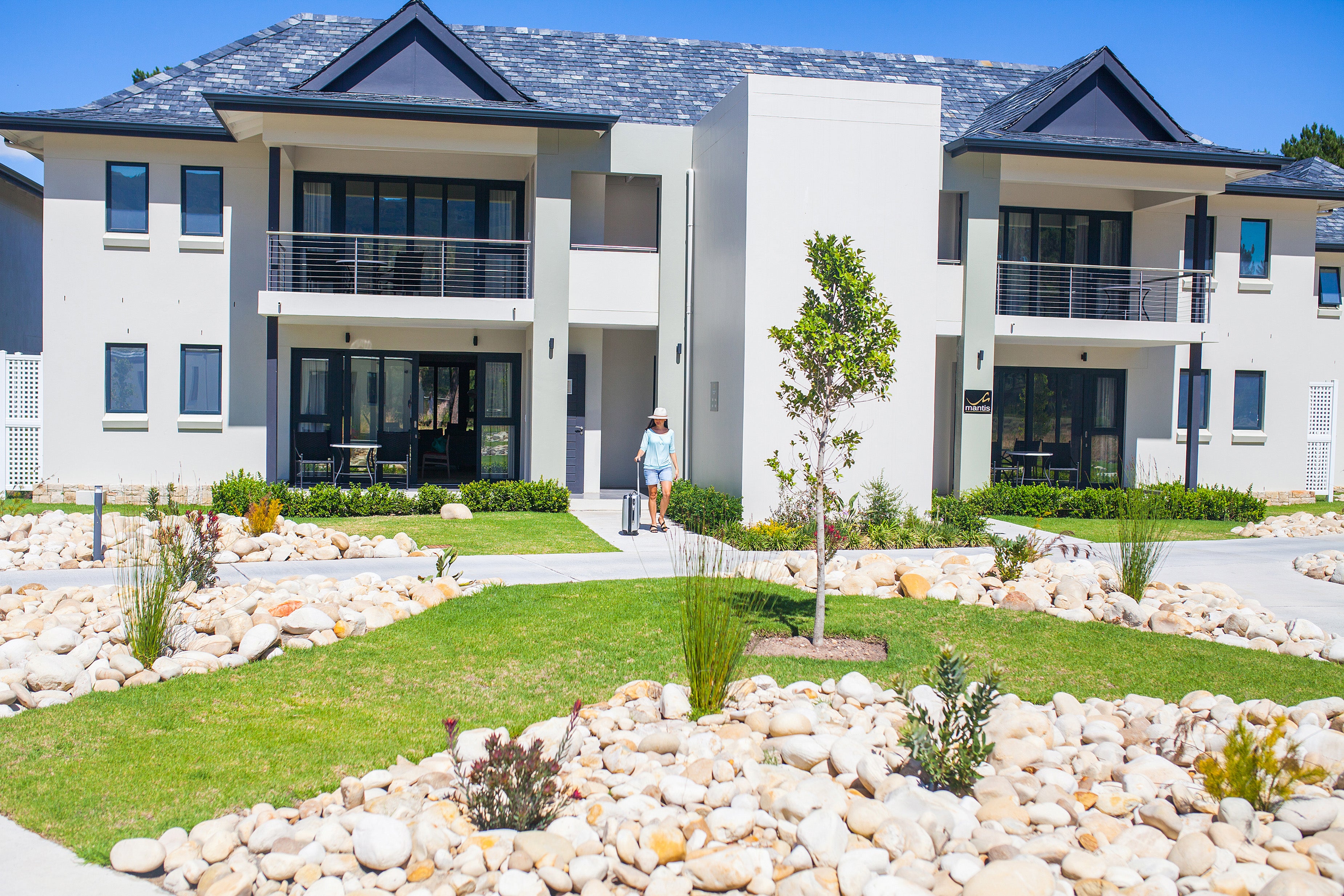 Pearl Valley Hotel by Mantis