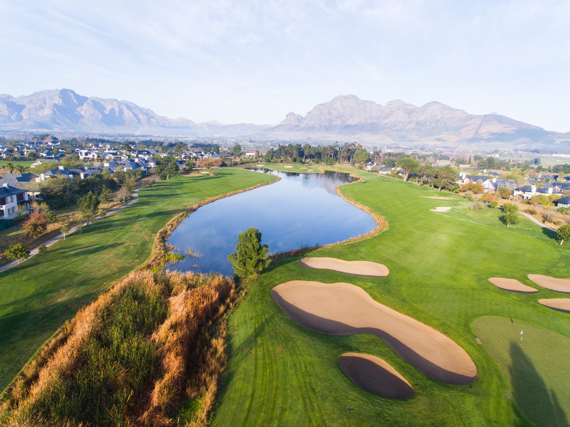 Pearl Valley Hotel by Mantis